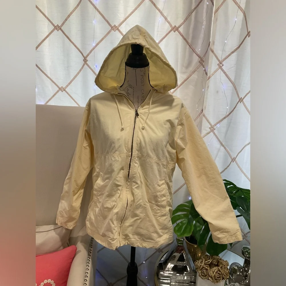 TOMMY BAHAMA LIGHT‎ YELLOW WINDBREAKER JACKET